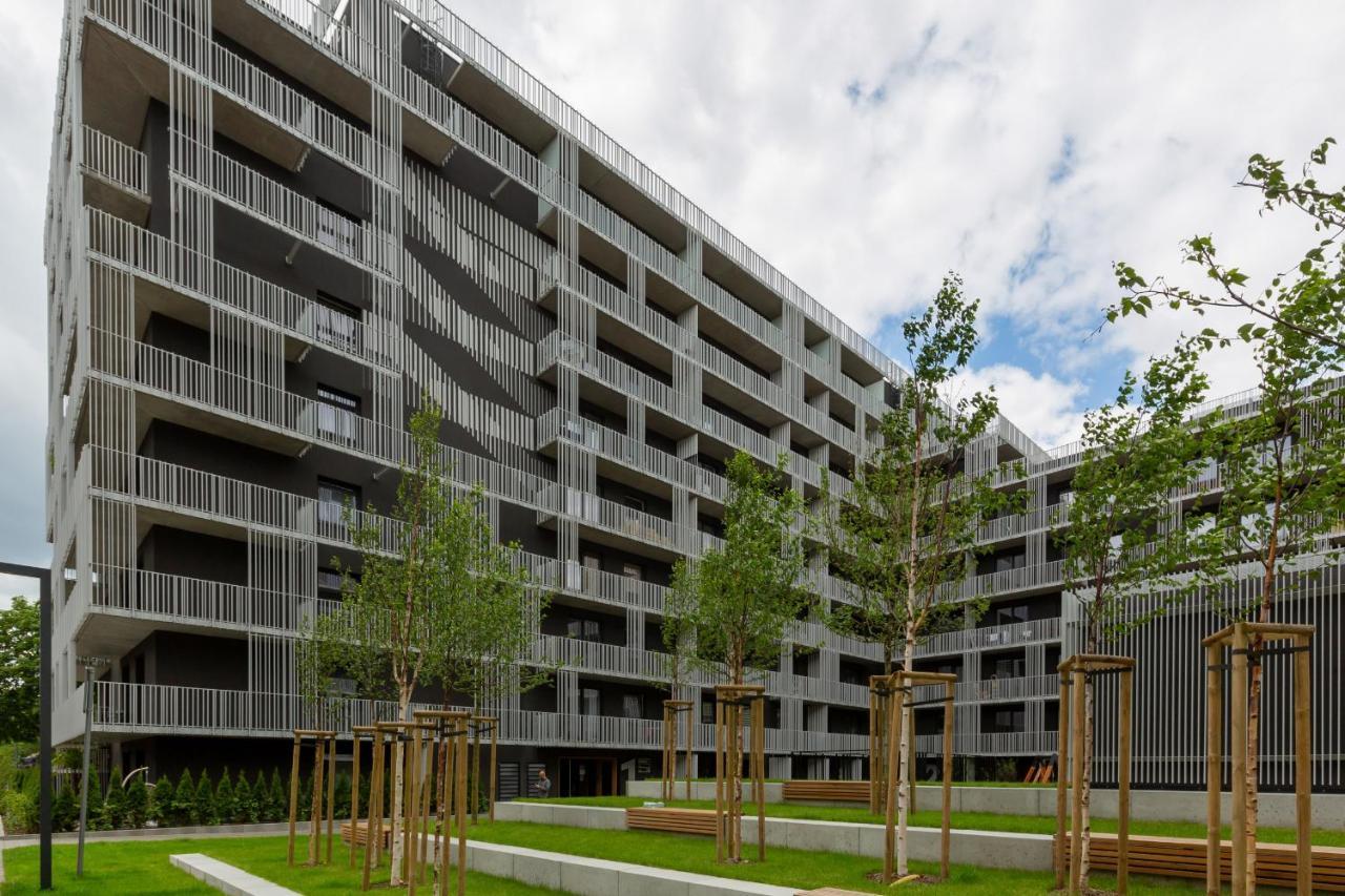 Stacja Wola Apartment Guminska By Noclegi Renters Warsaw Exterior photo